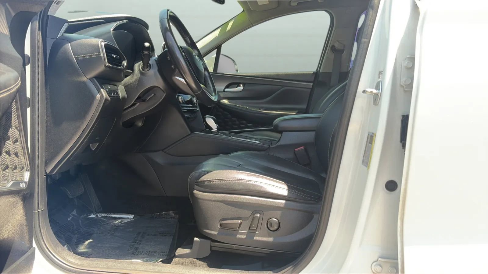Used 2019 Hyundai Santa Fe Limited FWD image 19