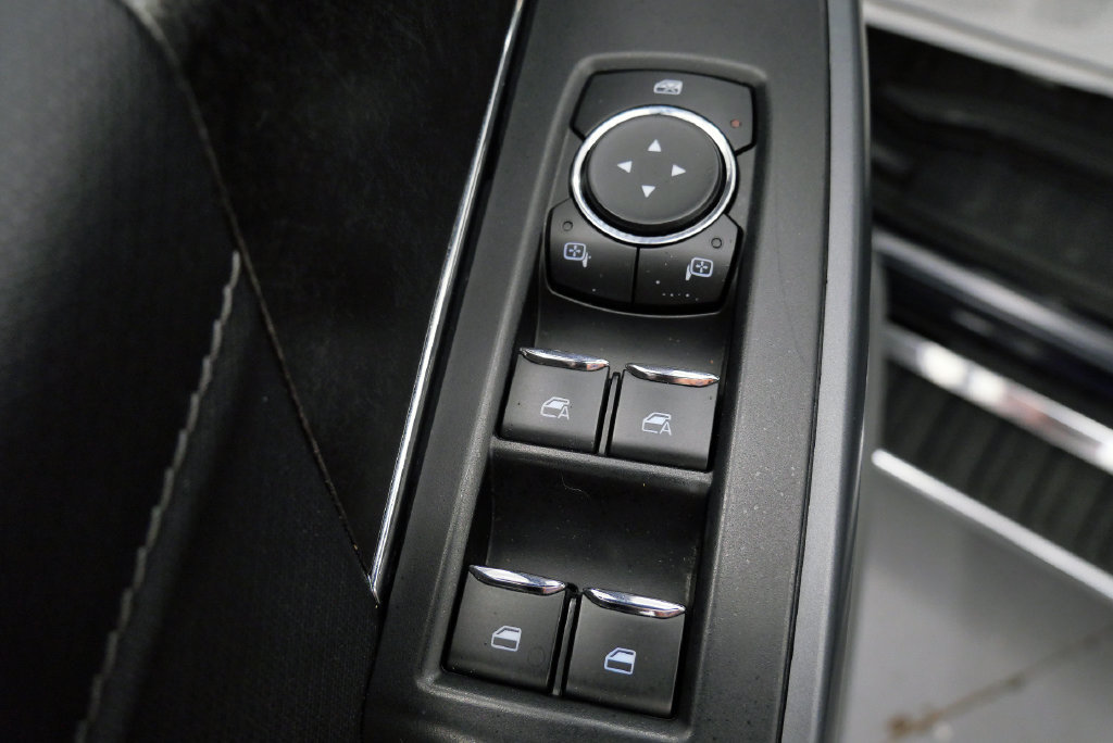 Used 2021 Ford F150 XLT w/ Equipment Group 302A High AWD/4WD image 14