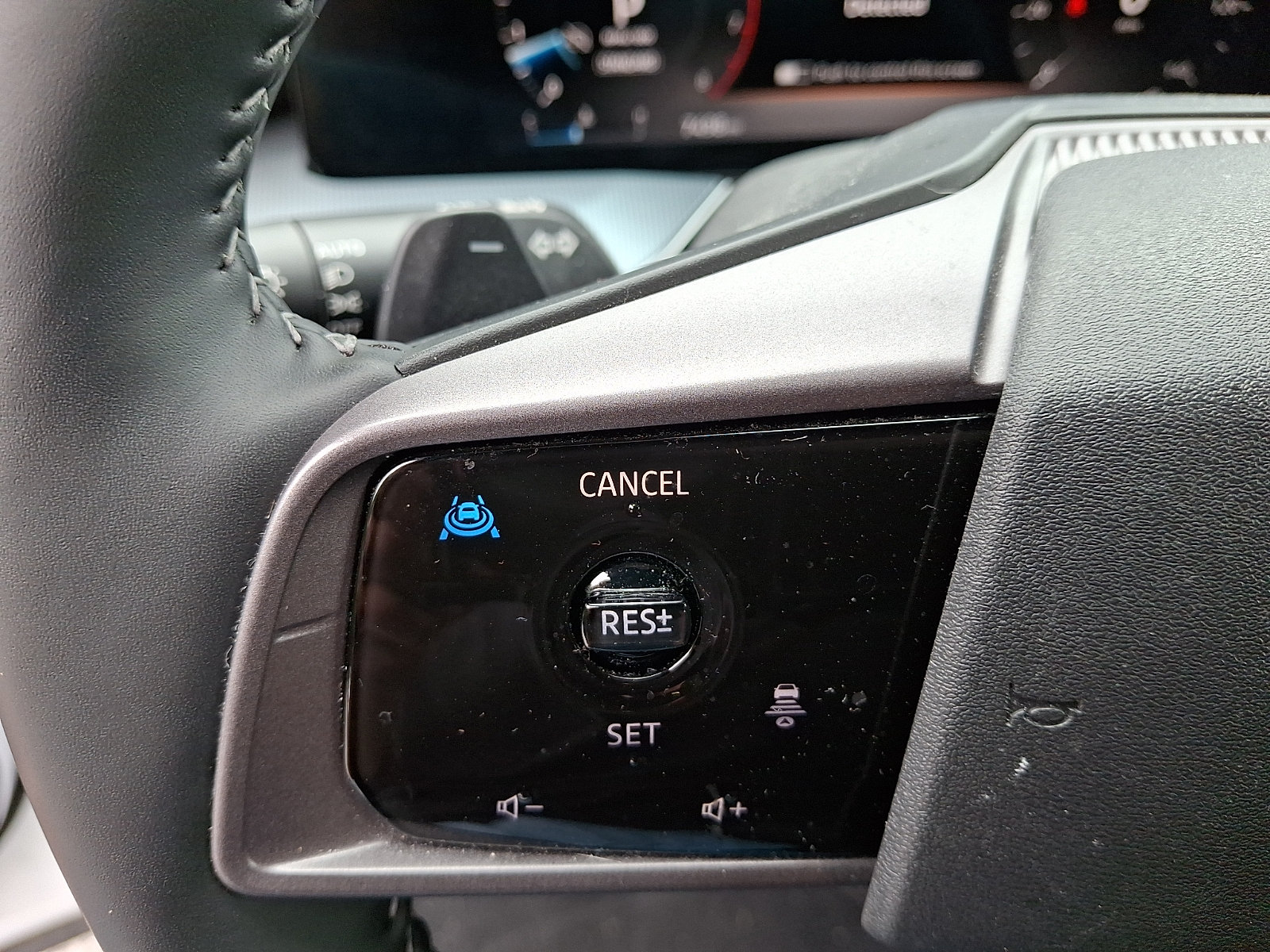 Used 2025 Nissan Murano SL w/ Cargo Package AWD/4WD image 23
