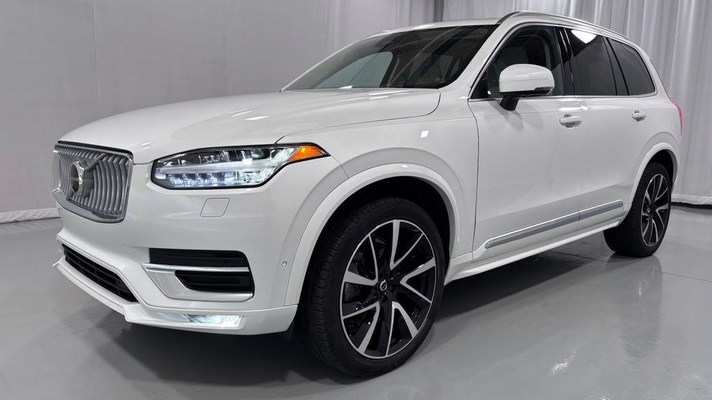 Certified 2024 Volvo XC90 B5 Plus w/ Protection Package Premier AWD/4WD image 1