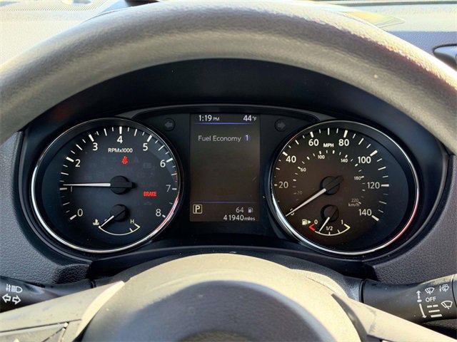 Used 2021 Nissan Rogue Sport S image 23