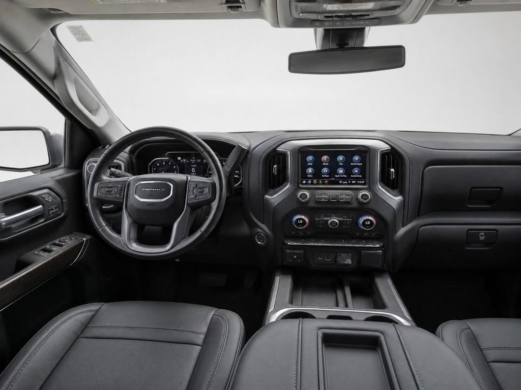 Used 2022 GMC Sierra 1500 Denali w/ Driver Alert Package II AWD/4WD image 32