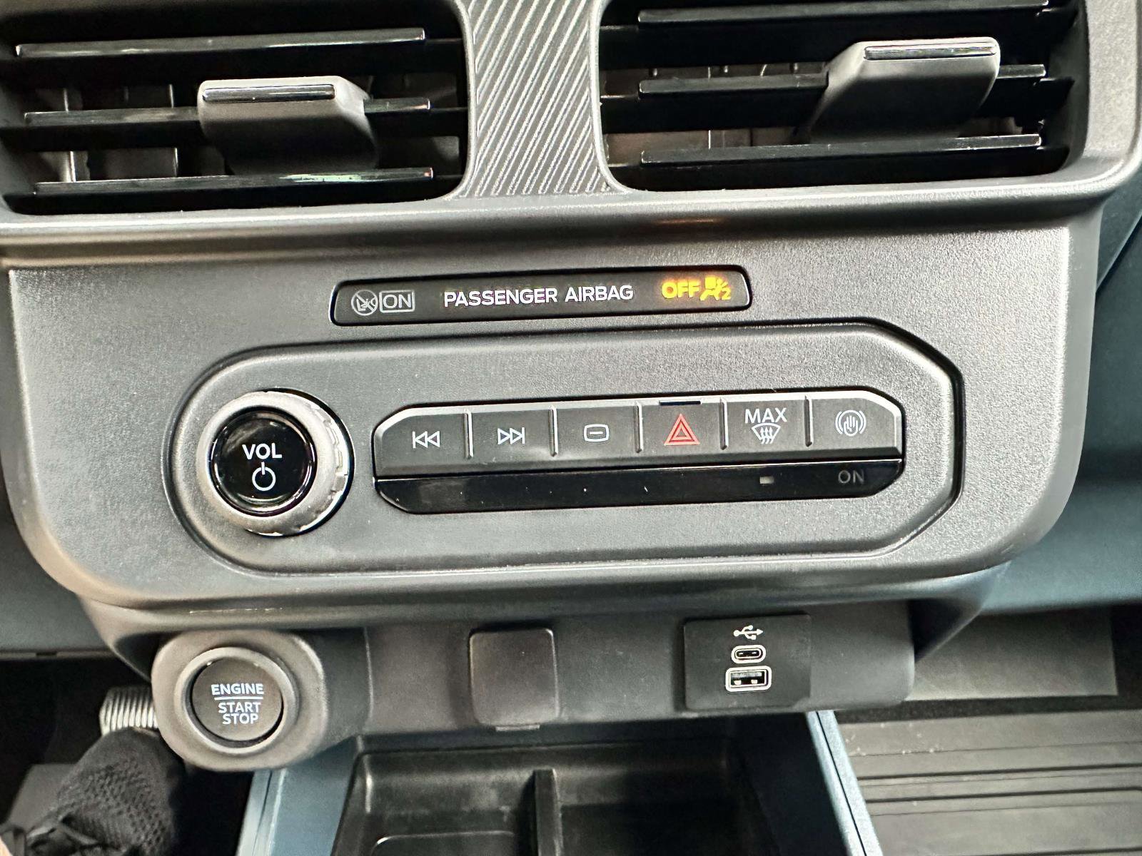 Used 2025 Ford Maverick XLT w/ XLT Luxury Package image 25