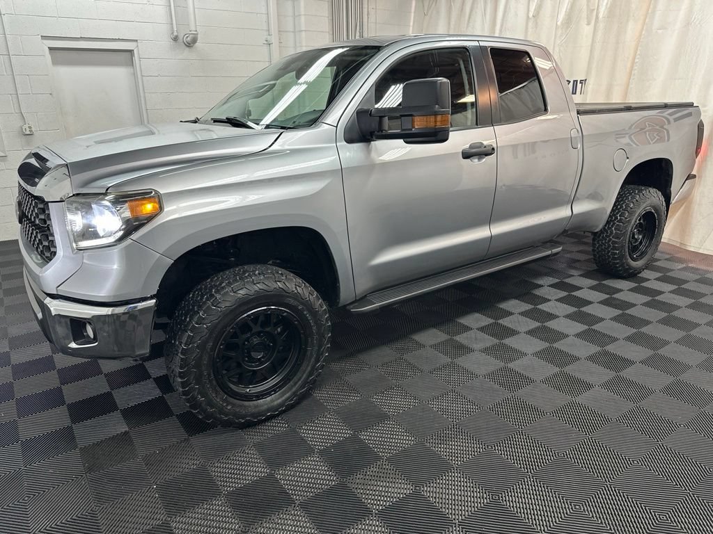 Used 2020 Toyota Tundra SR5 AWD/4WD image 5