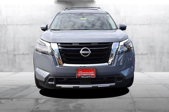 Certified 2024 Nissan Pathfinder Platinum w/ Cargo Package image 4