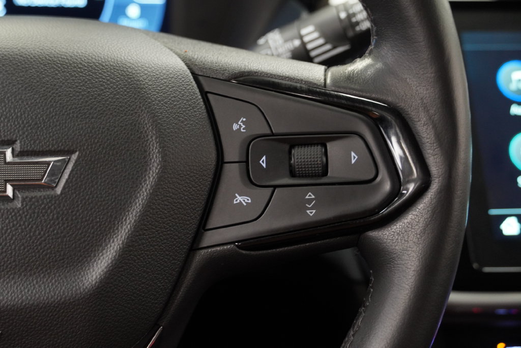 Certified 2023 Chevrolet Bolt EUV Premier FWD image 30