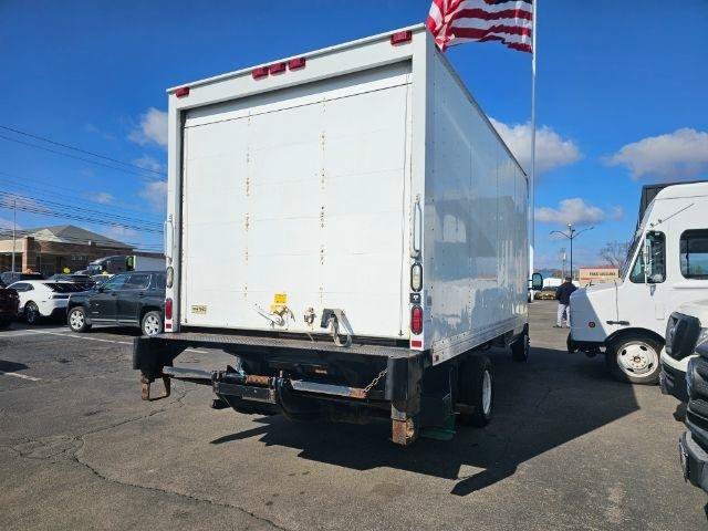 Used 2016 Ford E-350 and Econoline 350 Super Duty w/ Power Windows & Locks Group RWD image 4