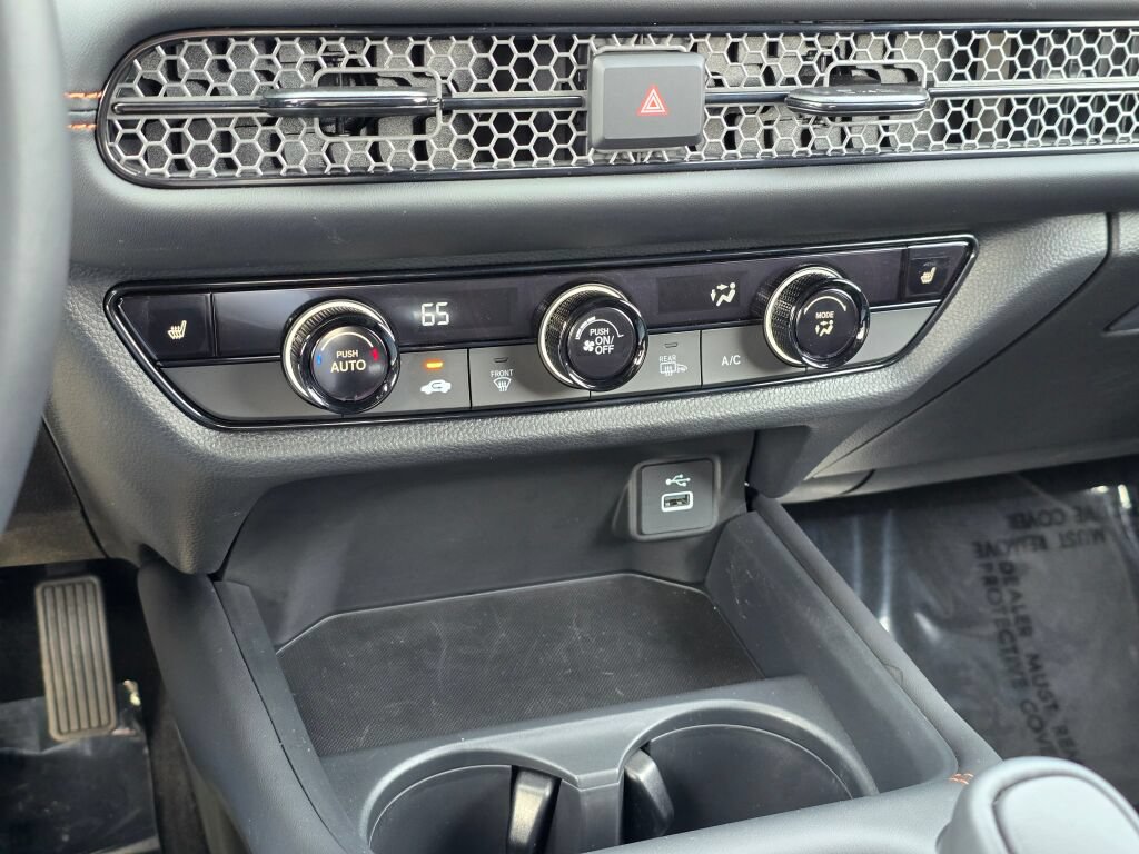 Certified 2025 Honda HR-V Sport image 23