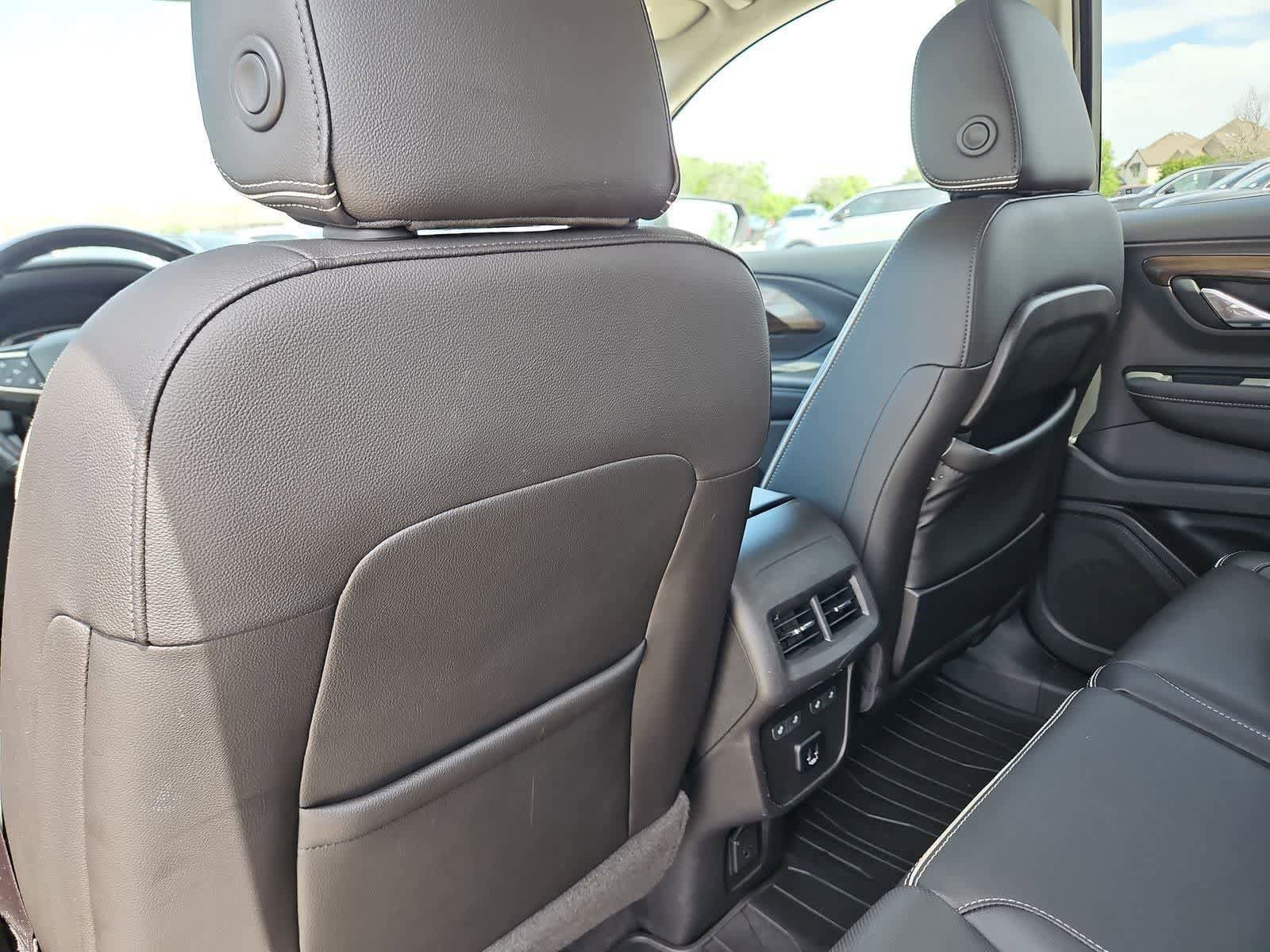 Used 2018 GMC Terrain Denali w/ Advanced Safety Package AWD/4WD image 23