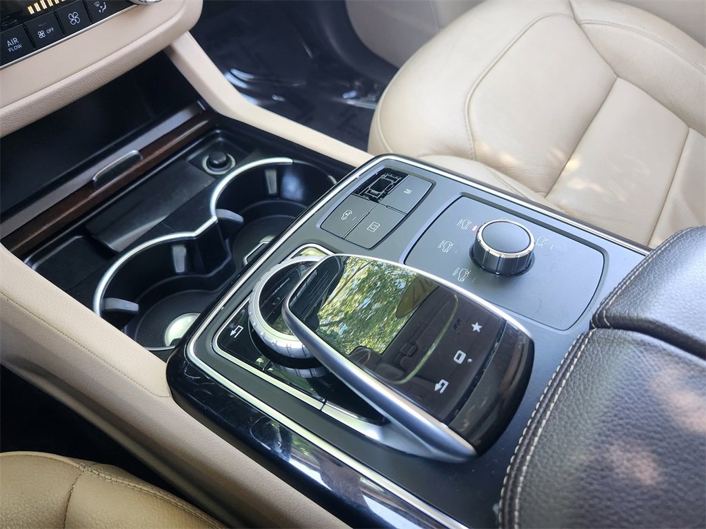 Used 2017 Mercedes-Benz GLS 450 4MATIC image 29