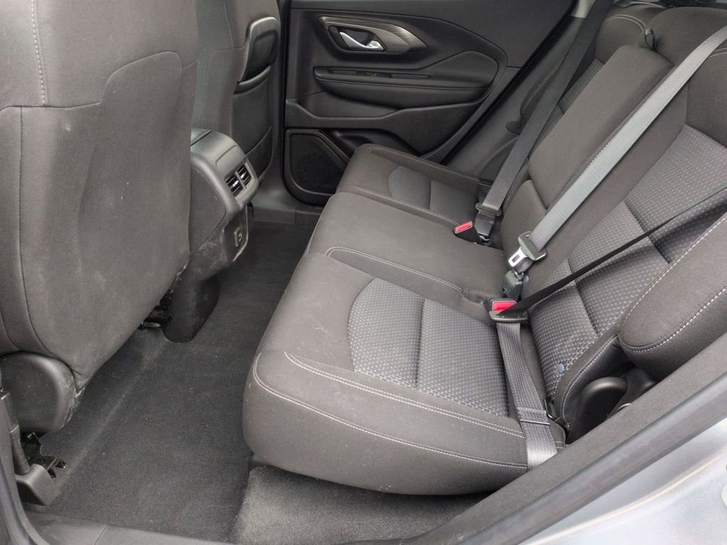 Used 2024 GMC Terrain SLE w/ Driver Convenience Package image 25