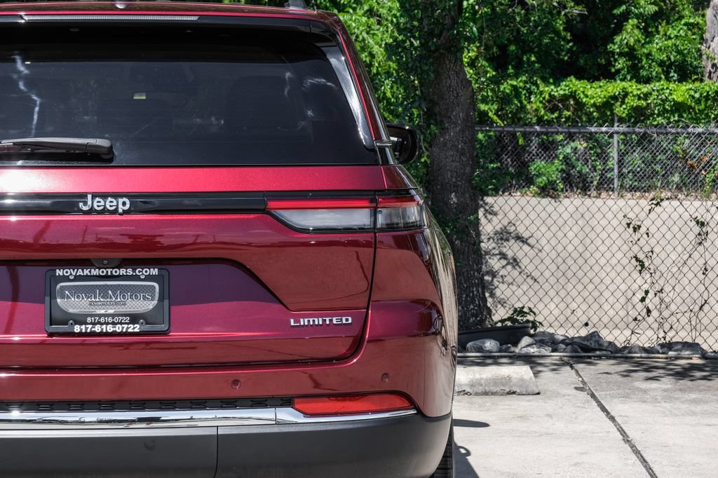 Used 2022 Jeep Grand Cherokee Limited RWD image 60