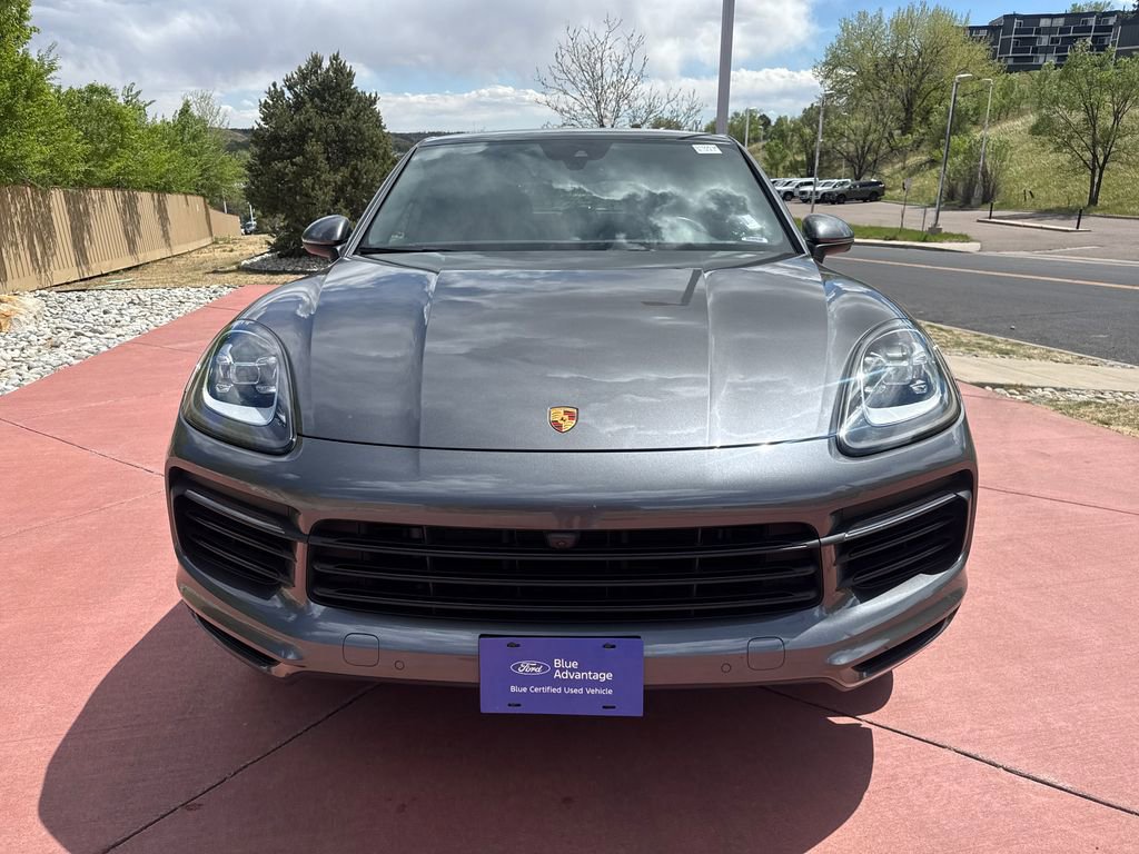 Used 2023 Porsche Cayenne Coupe AWD/4WD image 2