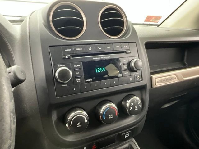 Used 2016 Jeep Compass 75th Anniversary w/ Power Value Group image 5