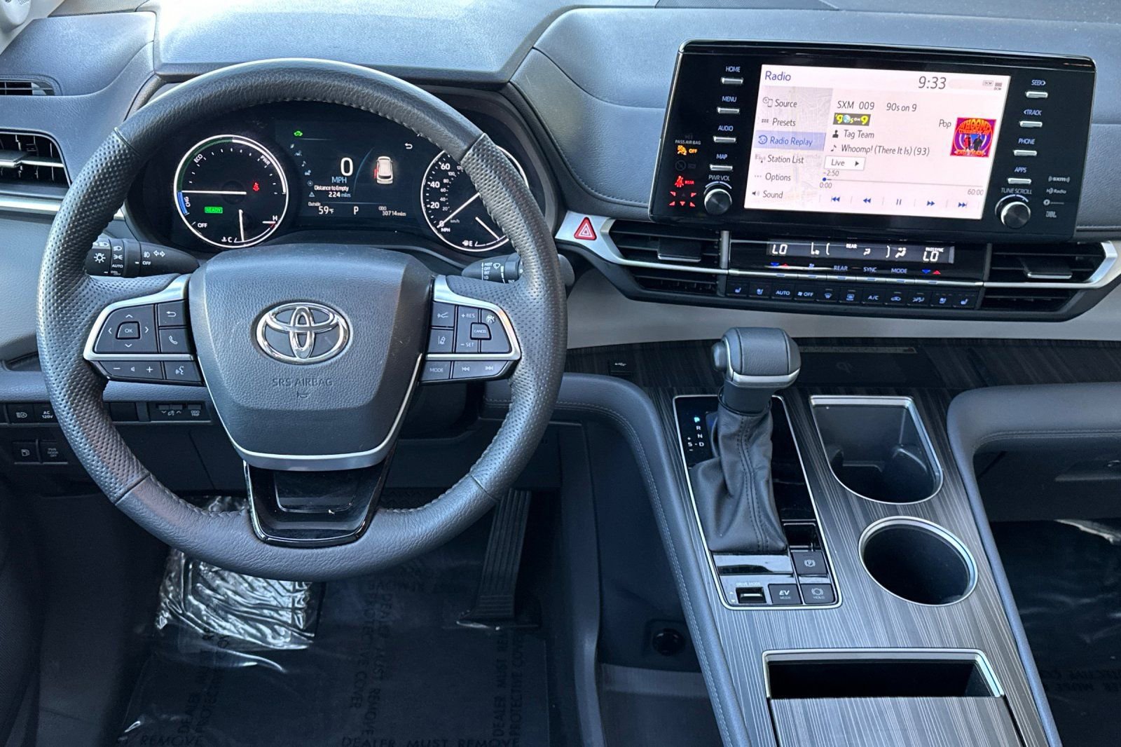 Certified 2023 Toyota Sienna Limited image 18