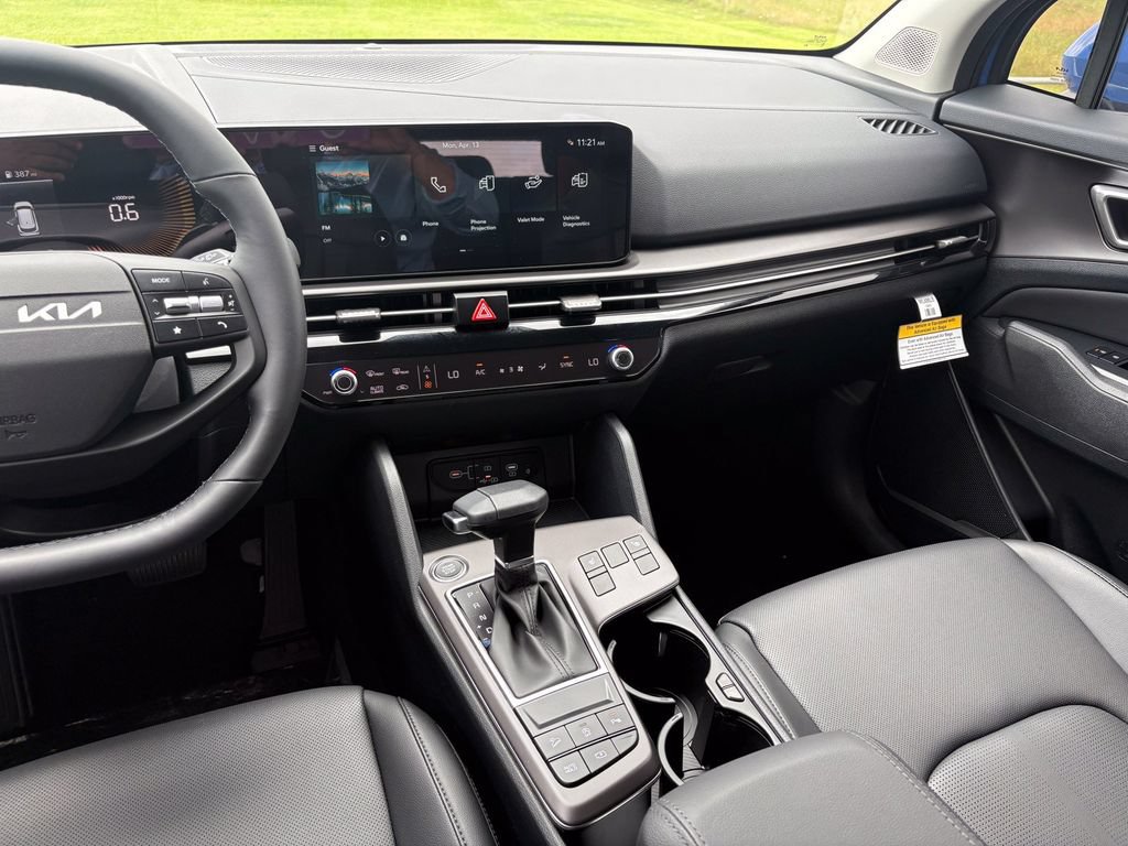 New 2026 Kia Sportage EX FWD image 17