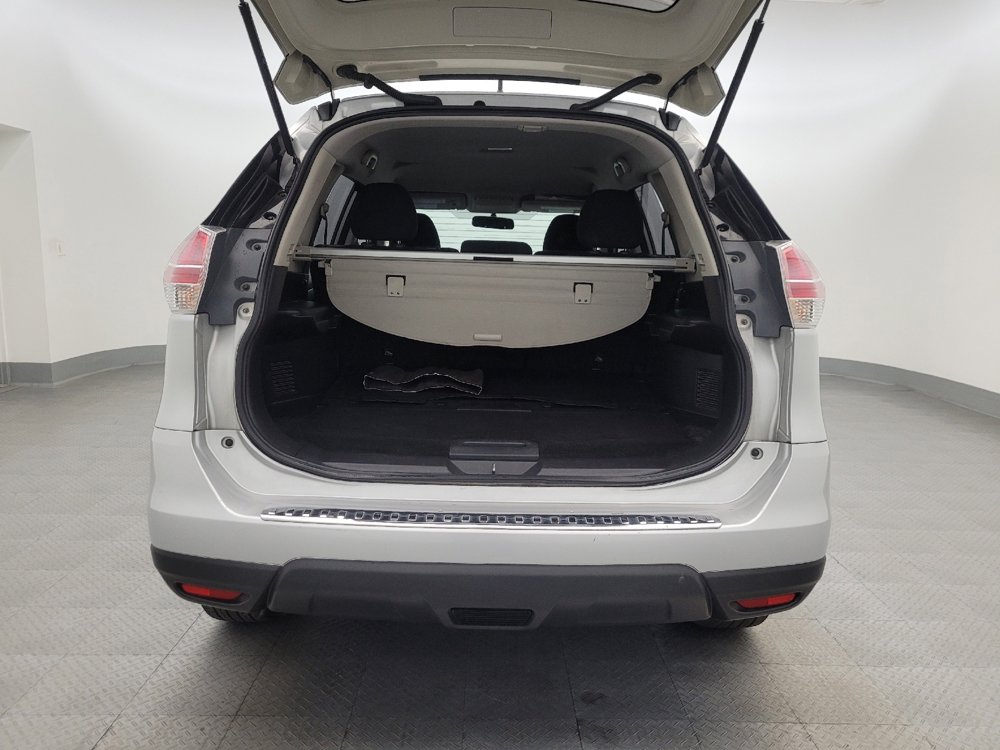 Used 2016 Nissan Rogue S image 29