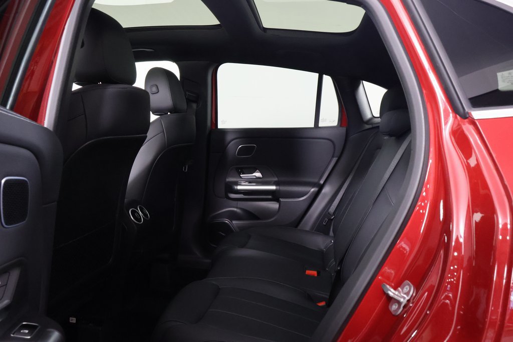 New 2026 Mercedes-Benz GLA 250 image 6