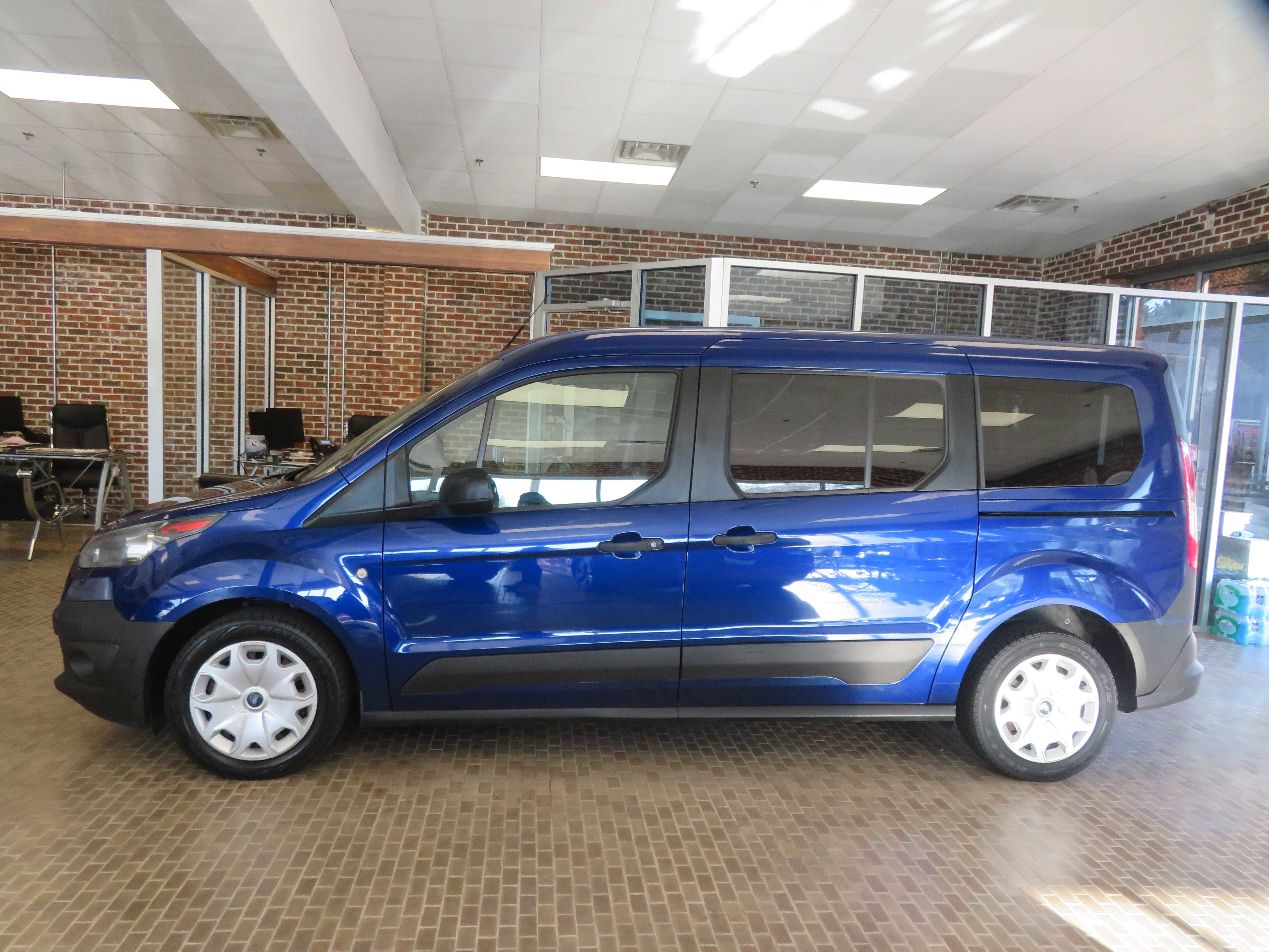 Used 2016 Ford Transit Connect XL image 61