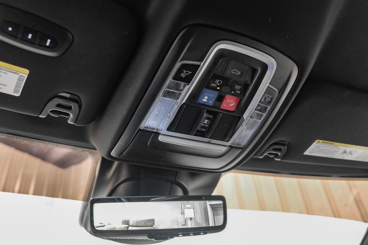 Used 2022 RAM 3500 Limited AWD/4WD image 23