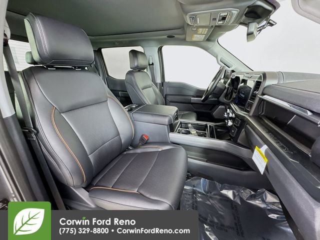 New 2026 Ford F350 Lariat w/ Black Appearance Package image 32