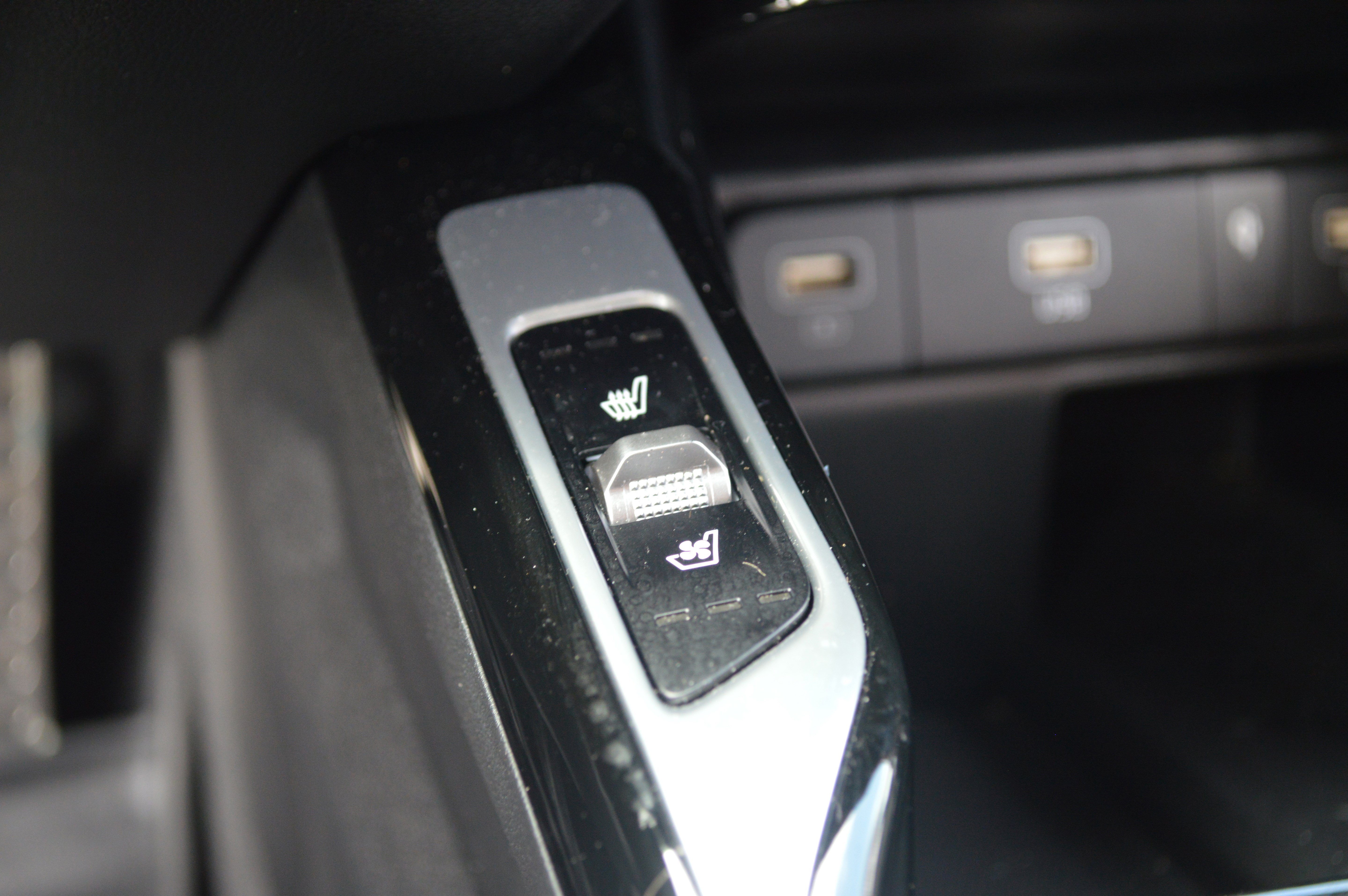 Used 2023 Kia Sorento SX Prestige AWD/4WD image 26