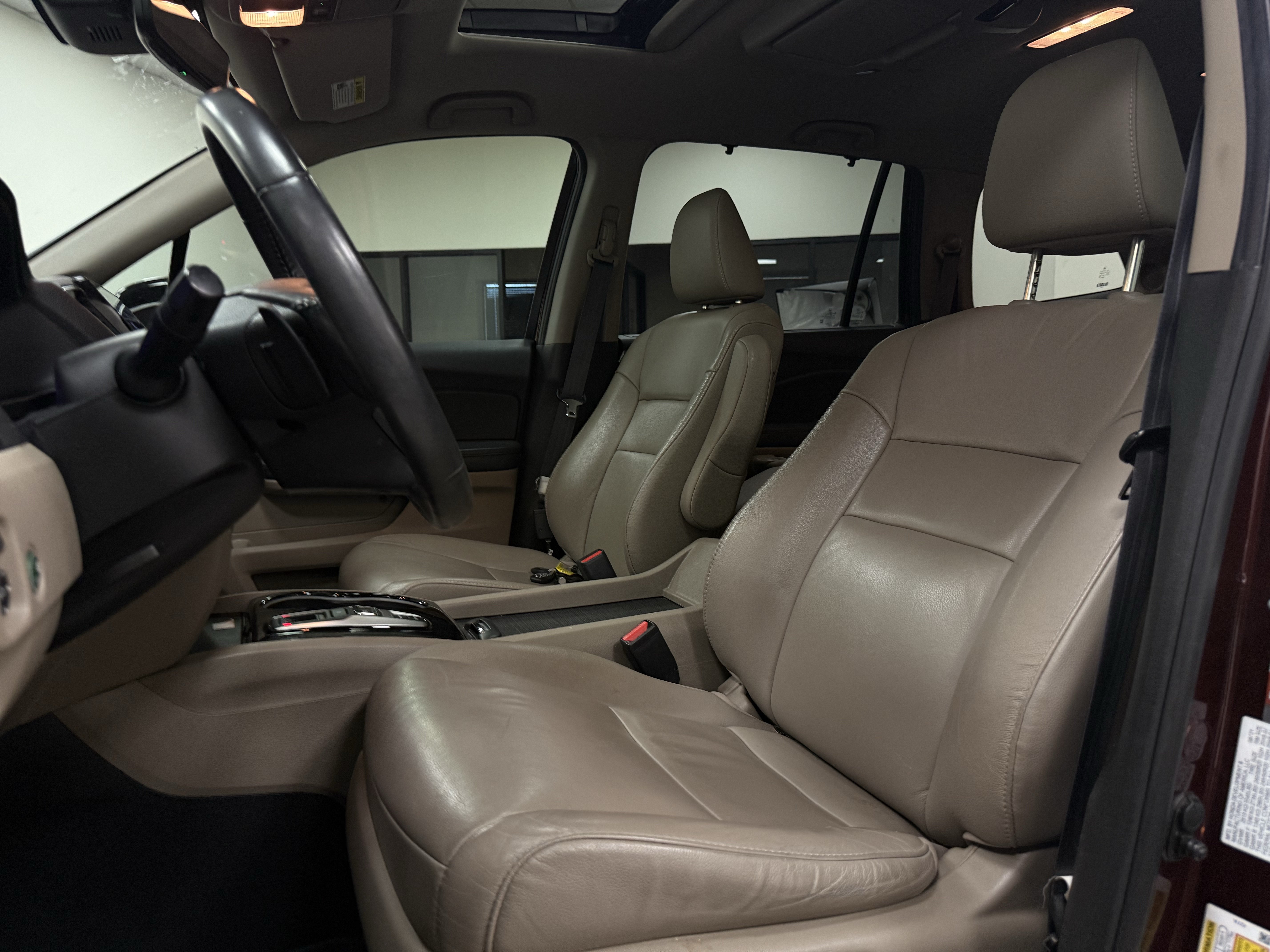 Used 2022 Honda Pilot Touring image 13
