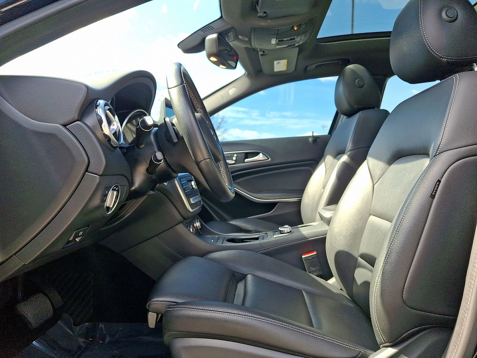 Used 2018 Mercedes-Benz GLA 250 image 13