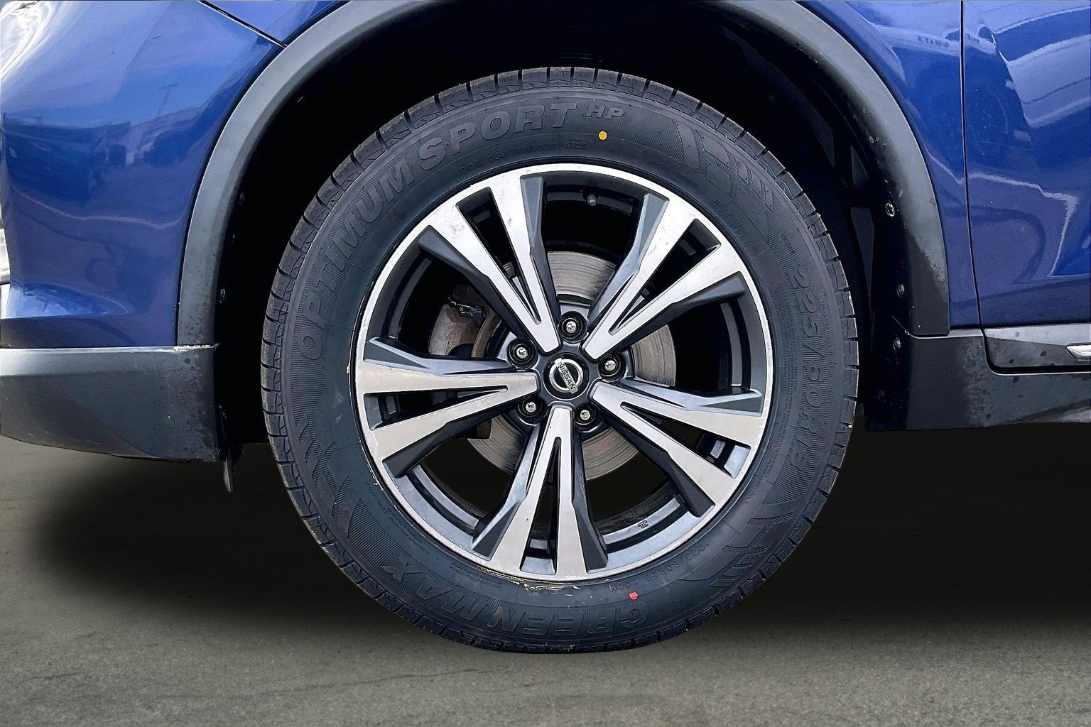 Used 2017 Nissan Rogue SL w/ SL Premium Package image 8