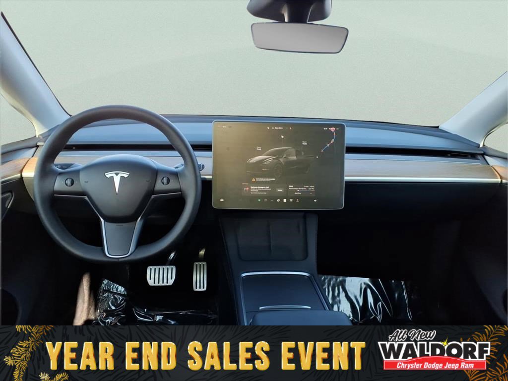 Used 2023 Tesla Model Y Performance image 13