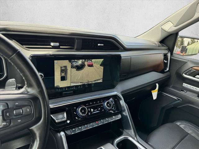 Used 2023 GMC Sierra 1500 Denali w/ Technology Package AWD/4WD image 15