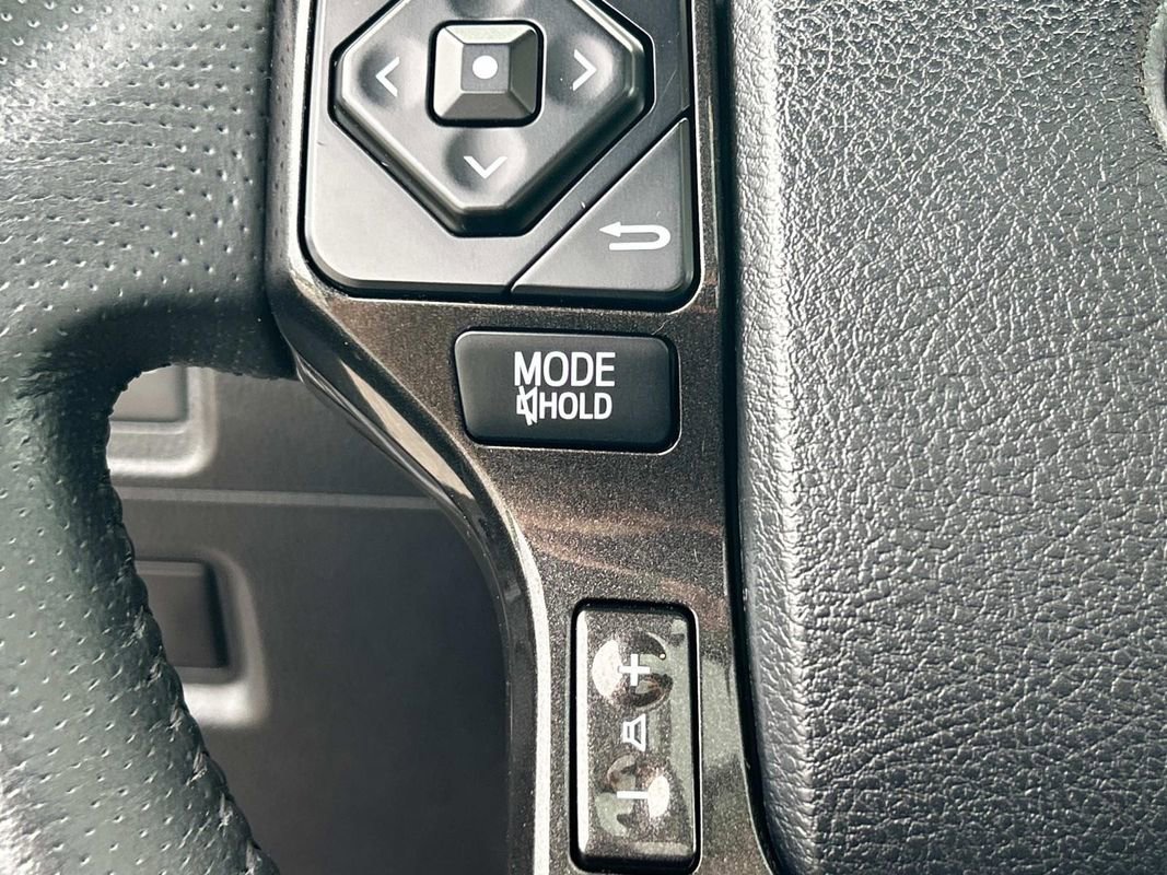 Used 2019 Toyota 4Runner Limited image 21