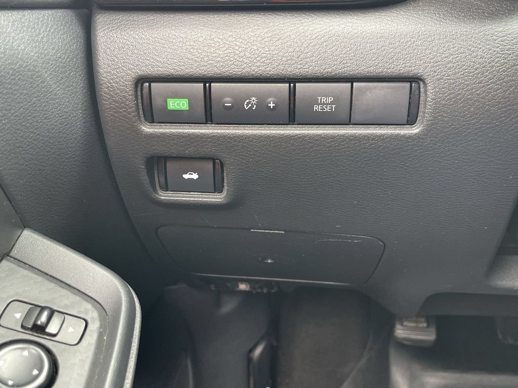 Used 2021 Nissan Sentra SV FWD image 17