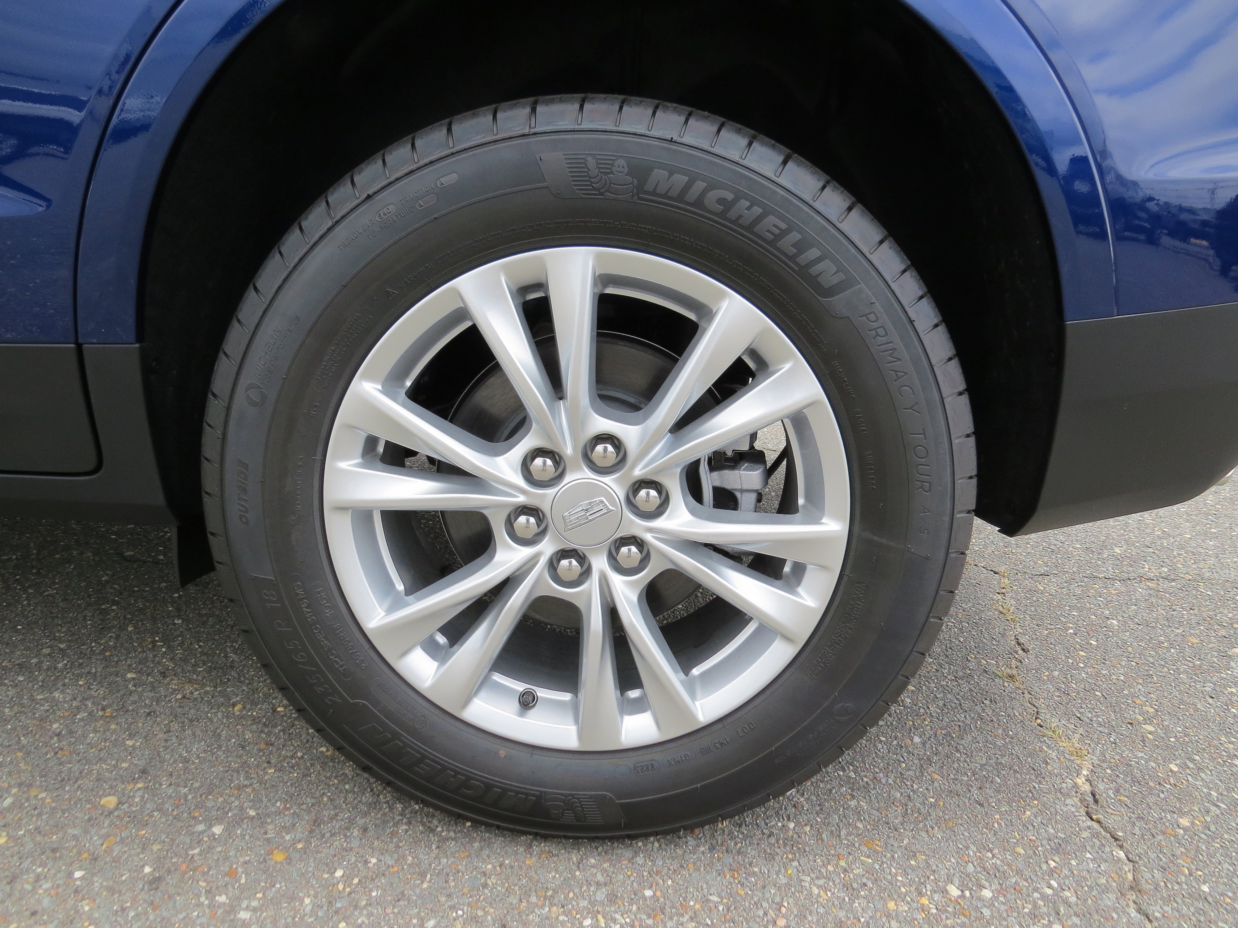 New 2025 Cadillac XT5 Luxury w/ LPO, Floor Liner Package image 12