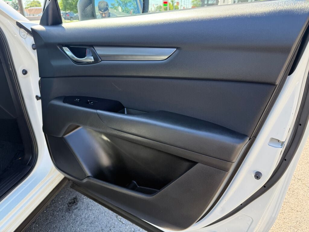 Used 2020 MAZDA CX-5 Sport AWD/4WD image 27