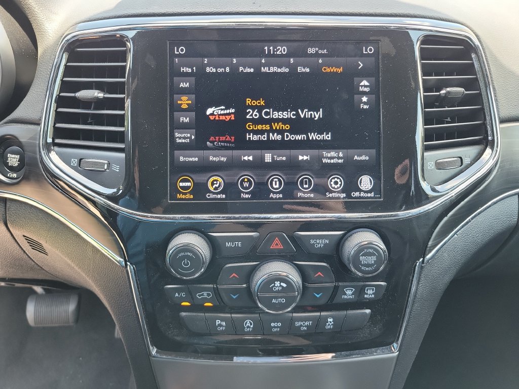 Used 2022 Jeep Grand Cherokee Limited AWD/4WD image 18