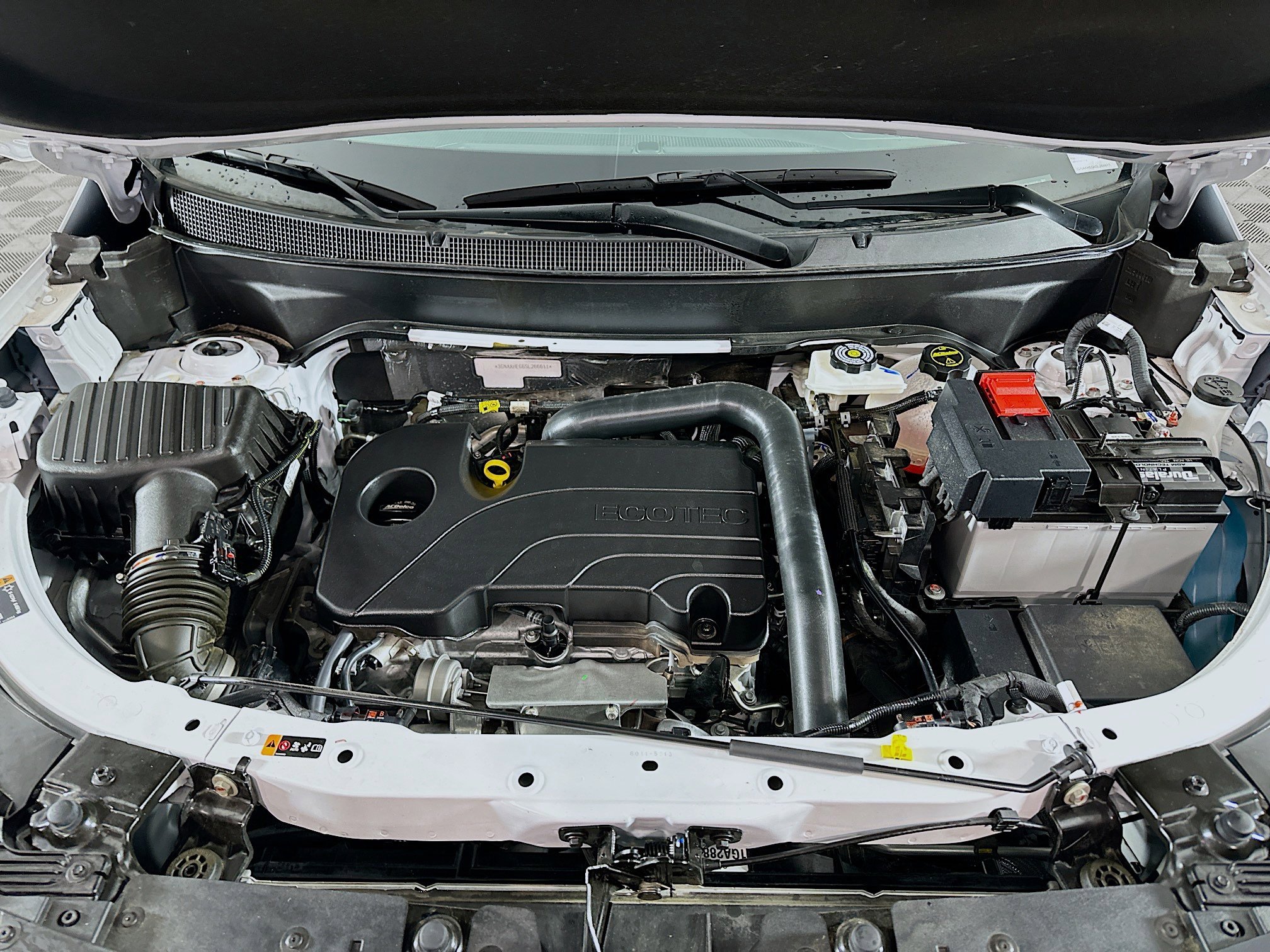 Used 2025 Chevrolet Equinox LT image 32