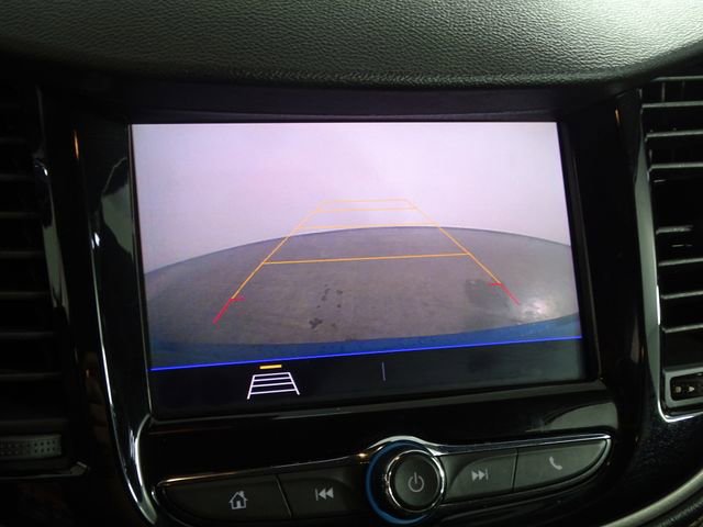 Used 2020 Chevrolet Trax LT w/ LT Convenience Package image 8