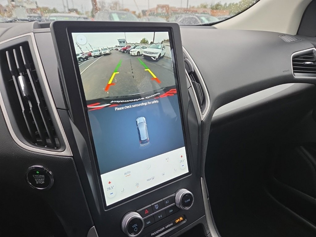 Used 2024 Ford Edge SEL image 25