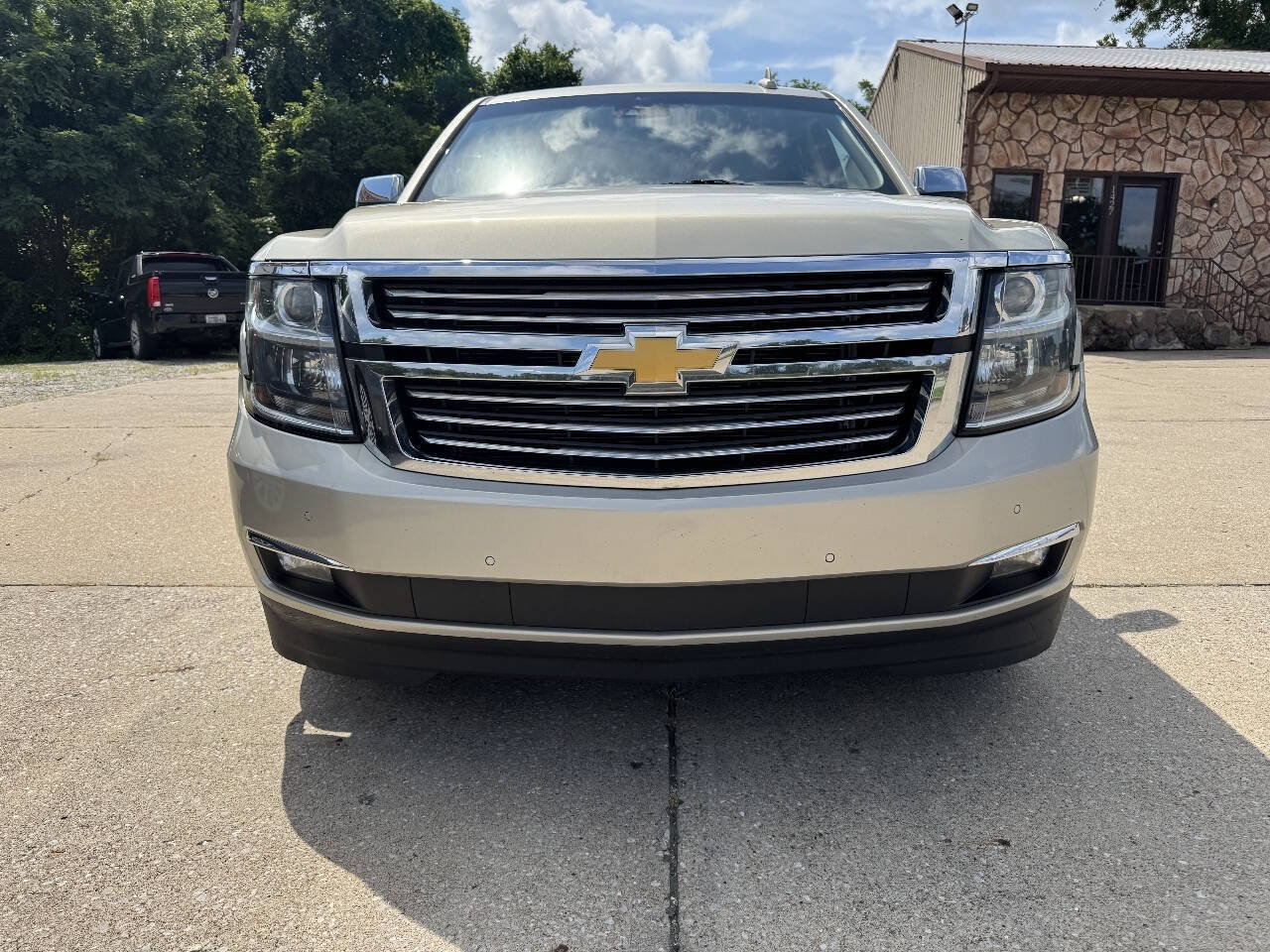 Used 2016 Chevrolet Suburban LTZ w/ Max Trailering Package AWD/4WD image 2