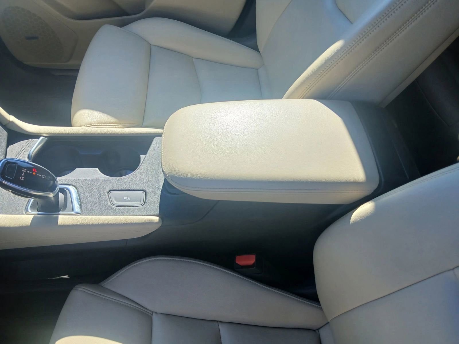 Used 2017 Cadillac XT5 FWD w/ LPO, Wheel Lock Package image 7