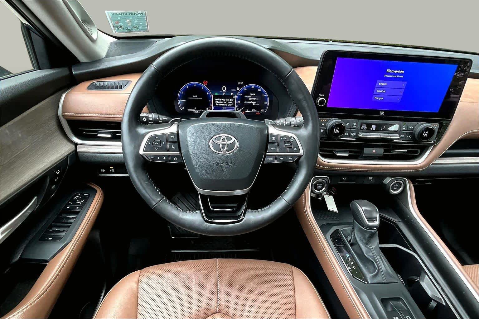 Certified 2025 Toyota Grand Highlander AWD image 6
