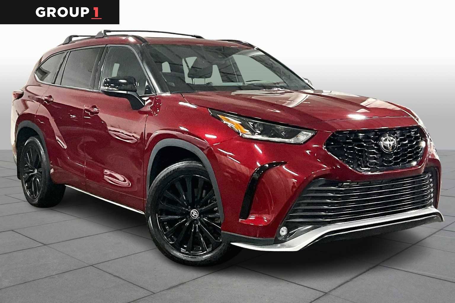 Used 2023 Toyota Highlander XSE image 3