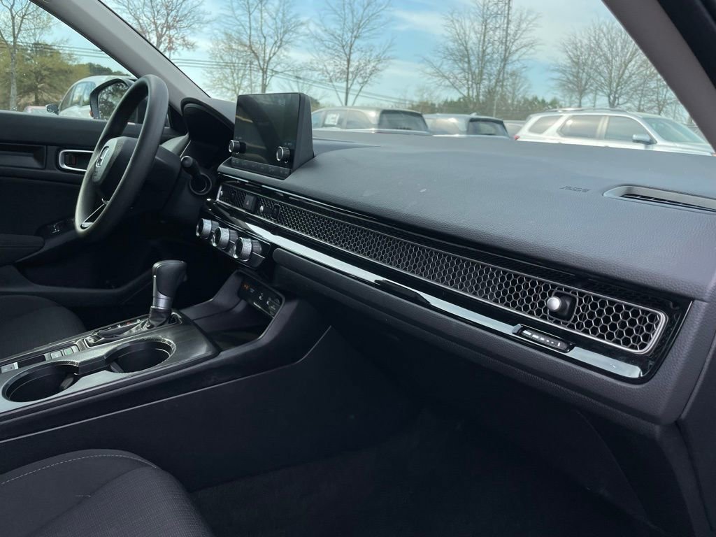 Certified 2026 Honda Civic LX image 33