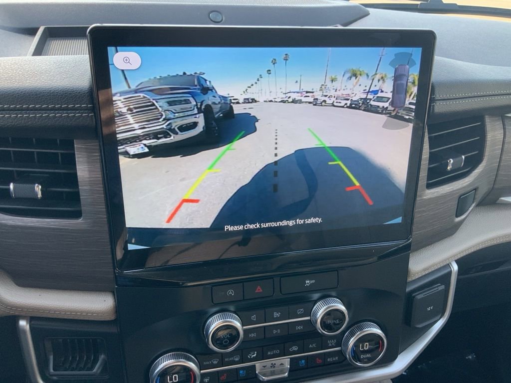 Used 2024 Ford Expedition Max Limited image 24