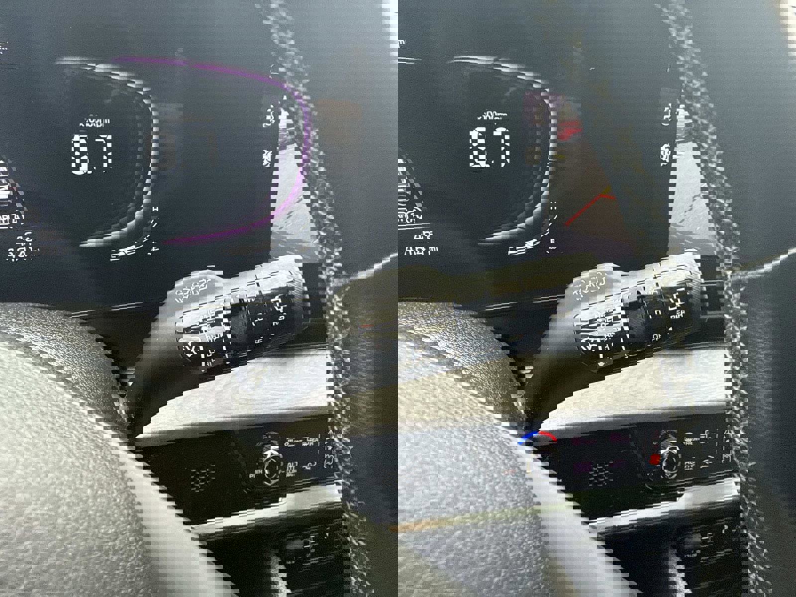 Used 2023 Kia Sportage X-Line w/ X-Line Premium Package AWD/4WD image 33