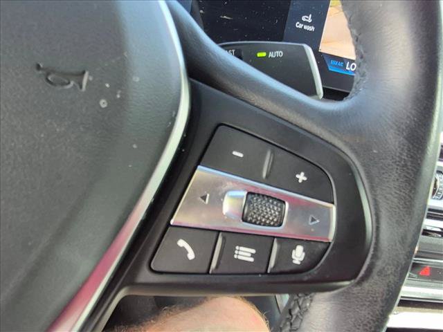Used 2023 BMW i4 eDrive40 w/ Premium Package RWD image 11