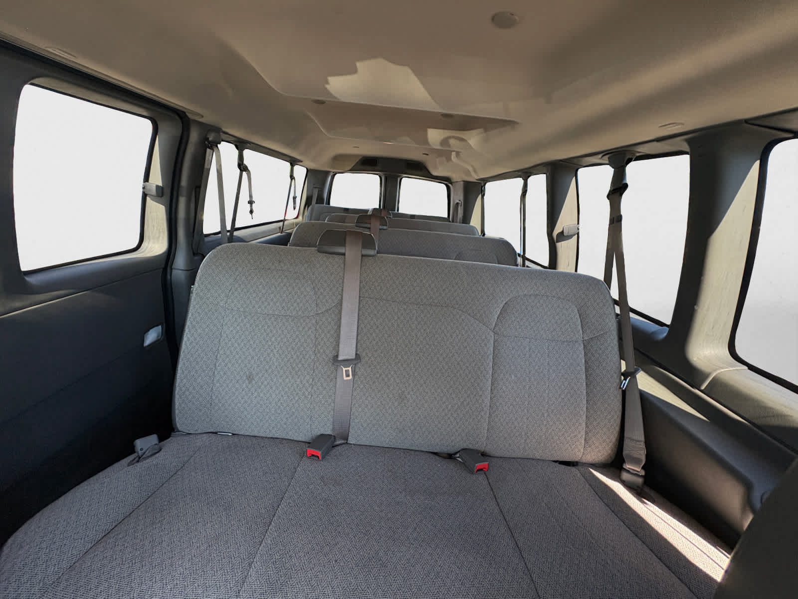 Used 2025 GMC Savana 3500 LT w/ LT Preferred Equipment Group RWD image 20