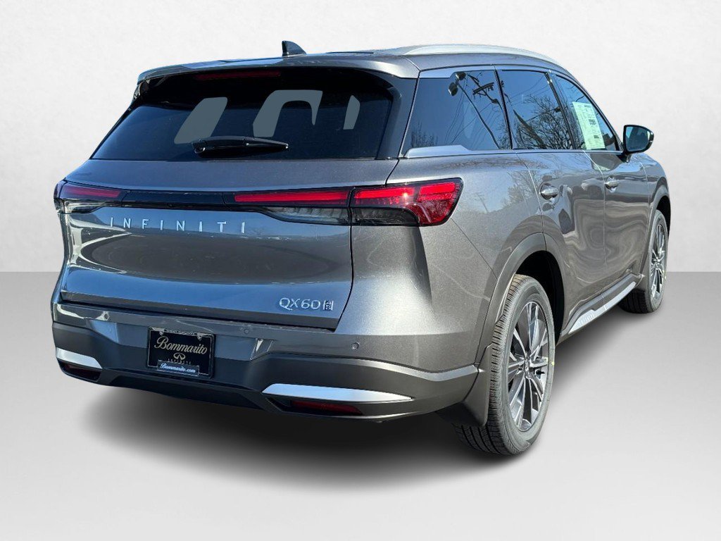 New 2026 INFINITI QX60 Luxe w/ Family Package image 3