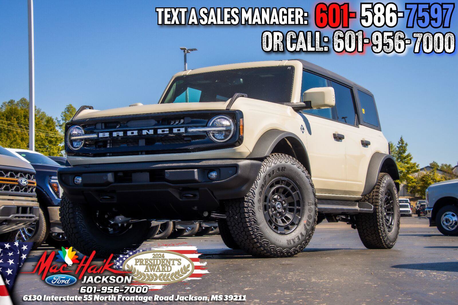 Used 2026 Ford Bronco Outer Banks AWD/4WD image 2